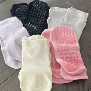 Non-Slip Yoga Socks - Black, White, Pink, Cream